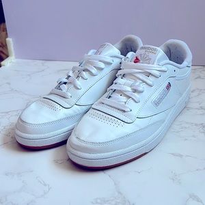 Reebok Classics,Almost brand new, size 11.